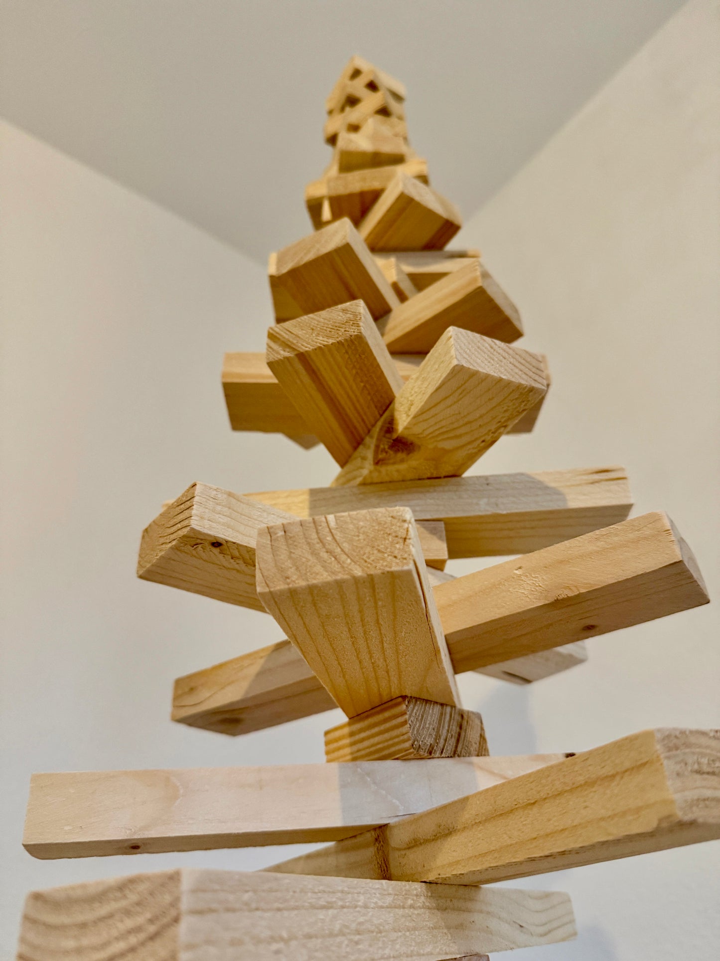 Rudolf - Holz Rustikal - Nachhaltiger Weihnachtsbaum