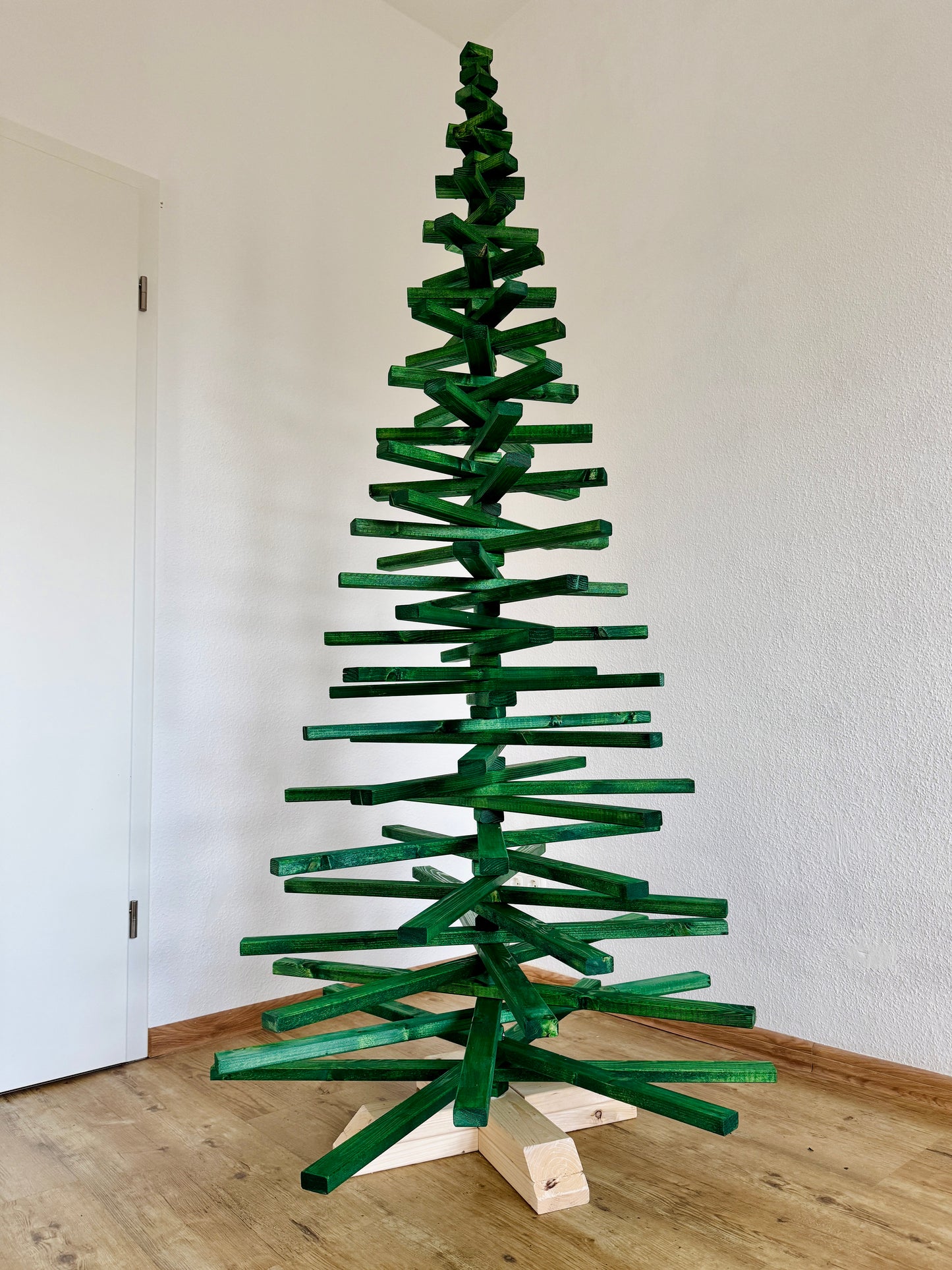 Jordi Classic - Holz Modern - Nachhaltiger Weihnachtsbaum
