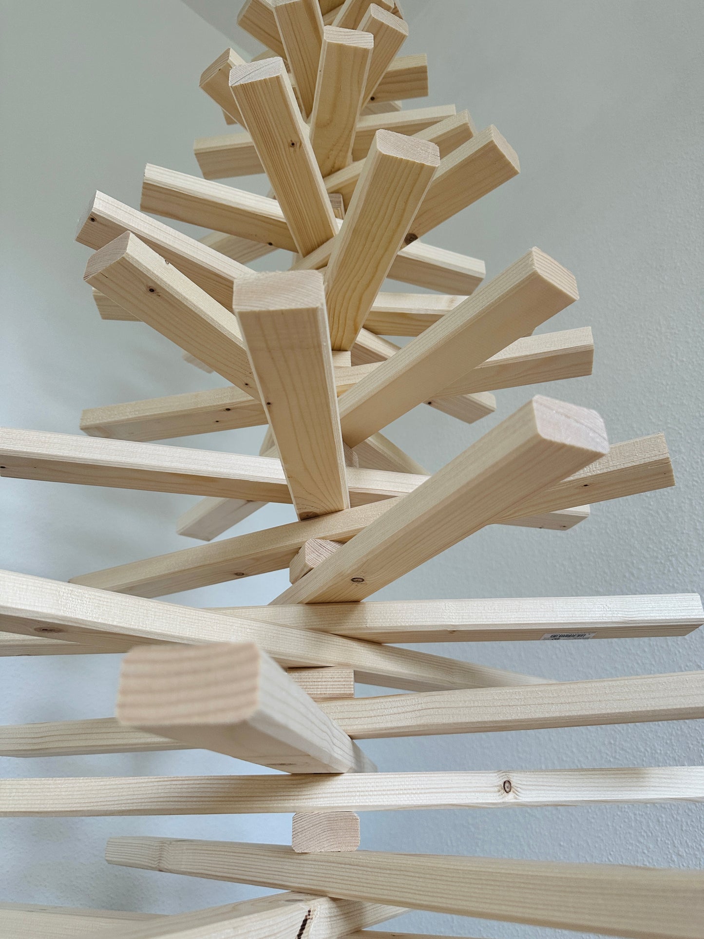 Anton - Holz Modern - Nachhaltiger Weihnachtsbaum
