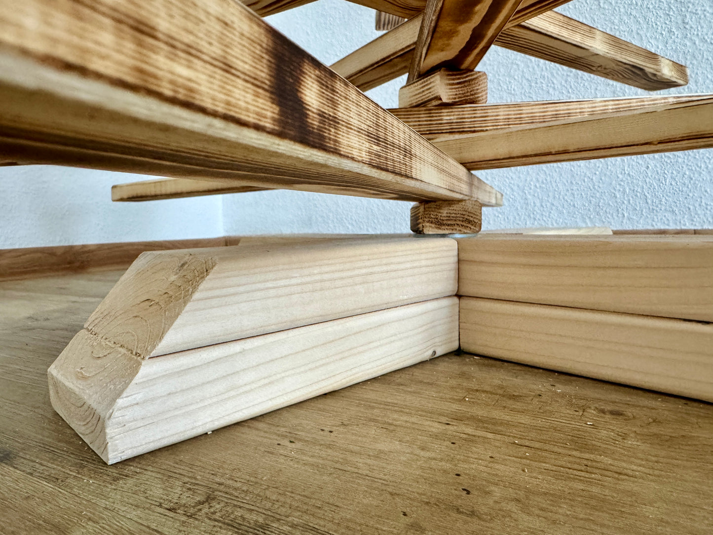 Balbo - Holz Modern - Nachhaltiger Weihnachtsbaum